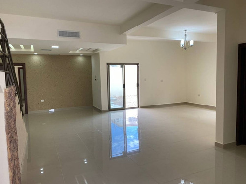 Imagen 5 de 20 de Hermosa Casa Nueva En La Colonia Del Empleado