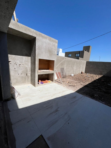 Vendo Duplex En Construcción | Docta Av | 2 Dorm.