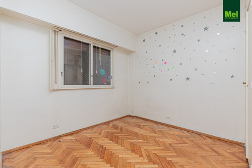 Excelente 3 Ambientes Con Dependencia Y Balcon Al Frente