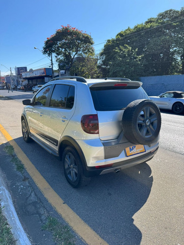 Volkswagen Crossfox 1.6 MI FLEX 8V 4P MANUAL