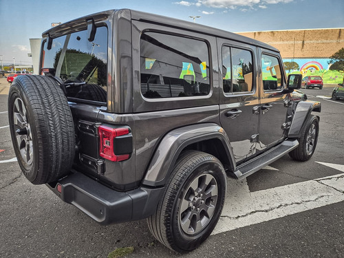 Jeep Wrangler 3.7 Sahara 4x4 At