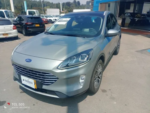 Ford Escape SCAPE TITANIUM 2.500 CC 4X4