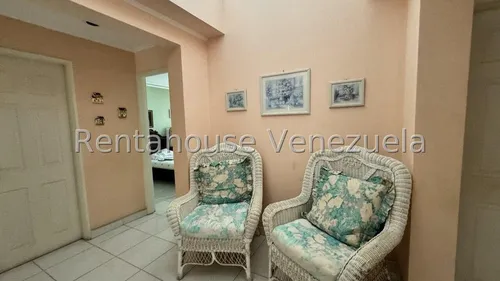 Casas En Venta Mls #25-7625