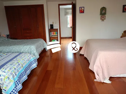Casa En Niveles En Venta En Nicolás De Federmann 3 Habitaciones , 2 Estudios