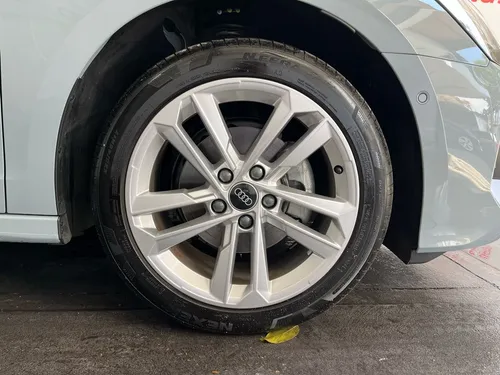 Audi A3 1.4 Sedán 35tfsi Select At Dsg