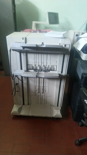 Impressora Canon Imagerunner 7104