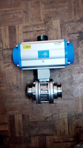 Valvula Esfera Marca Worcester De 3 Conexion Clamp Inox