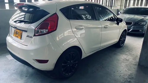 Ford Fiesta 1.6 Titanium Mt