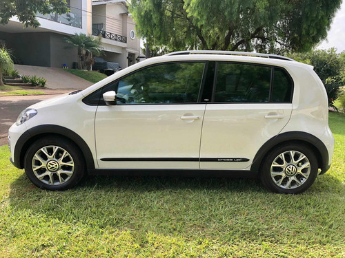 Volkswagen Up! Cross Tsi 1.0 Flex