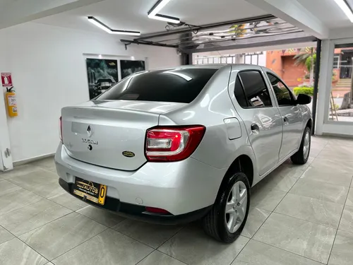 Renault Logan At 2023