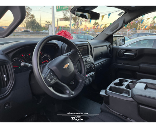 Chevrolet Silverado 5.4 2500 Doble Cabina Ls 4x2 At