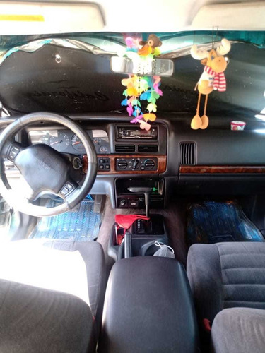 Imagen 10 de 13 de Jeep Cherokee Cherokee Se