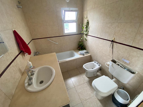 Casa En Venta En Loteo Banco Provincia