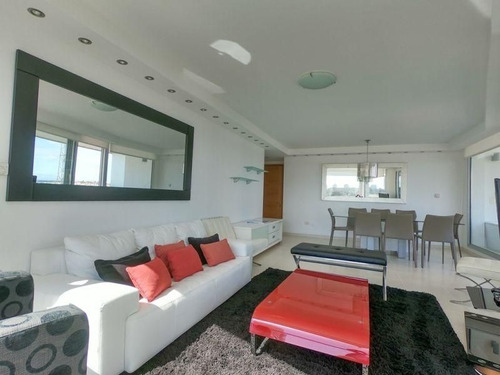 Imagen 6 de 23 de Apartamento 3 Dormitorios En Playa Mansa, Punta Del Este - Seasons Tower