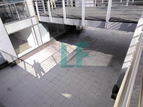 Arriendo Oficina Comercial 330m2 Apoquindo Metro El Golf