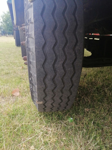 Mercedes Benz 1114 Caja Cerrada Mudancera Cerealera