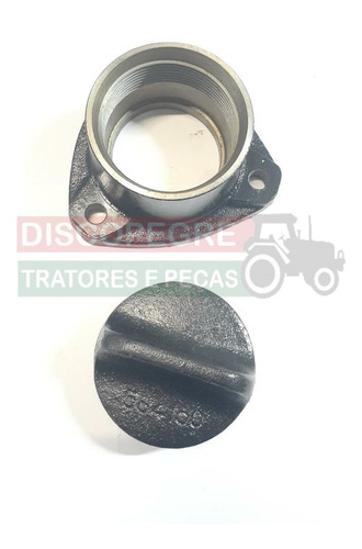 Imagem 2 de 4 de Tampa Tanque Combustível Com Bocal Trator Valmet 62/65/85/8