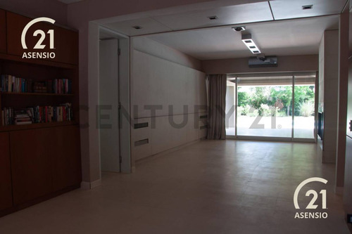 Venta Casa 8 Amb En San Jorge Village Country Club