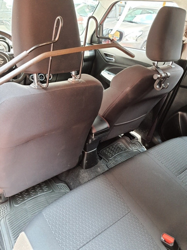 Imagen 9 de 10 de Suzuki Swift 2019 1.0 Booster Jet At Precioso!