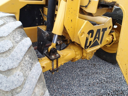 Manipulador Telescopico Caterpillar Th82