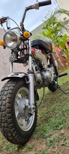 Honda Dax St-70