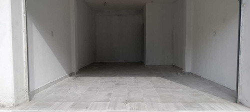 Excelentes Locales Comerciales En Av Principal