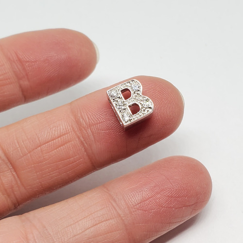 Imagen 4 de 8 de Dije Plata Rodinada Letra B Con Cubic