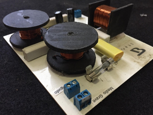 Imagen 2 de 6 de Crossover Pasivo Profesional Divisor De Frecuencia 4-8 Ohms