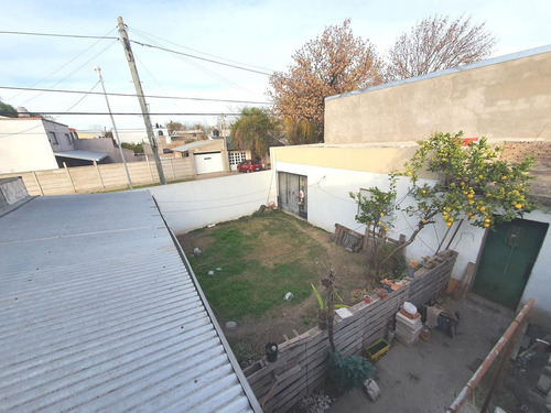 Imagen 15 de 16 de Casa Venta - 4 Dormitorios - Granadero Baigorria