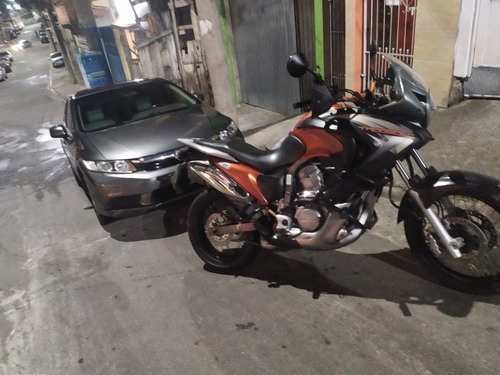 Imagem 3 de 6 de Honda Transalp