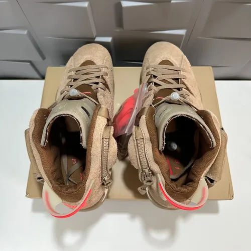 Air Jordan 6 Retro X Travis Scott British Khaki 42 | MercadoLivre