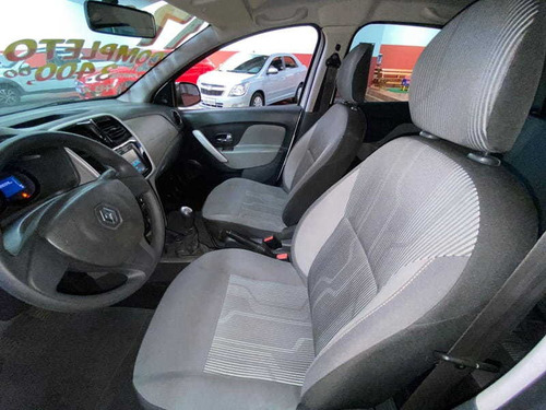 Imagem 10 de 14 de Renault Logan Expression 1.6 2017