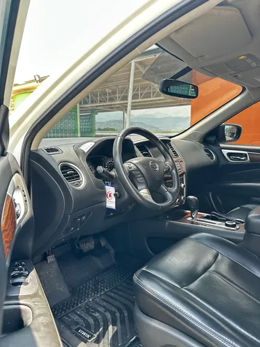 Nissan Pathfinder 3.5 R52 Exclusive