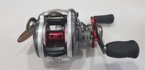 Reel Daiwa Megaforce 100tsh Baitcast Con Twitchin'bar