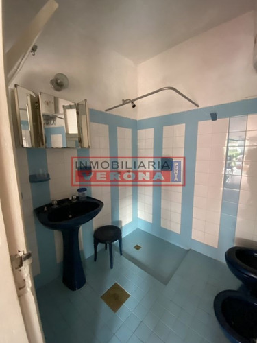 Imagen 25 de 28 de Amplia Casa En Pda. 25 A La Venta