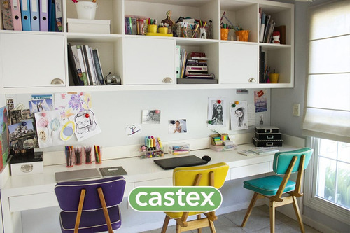 Imagen 18 de 30 de Casa De Cinco Ambientes En Venta En La Lomada