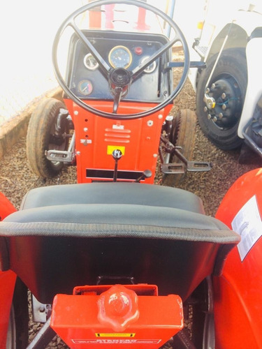 Imagem 3 de 6 de Massey Ferguson 235/batatais Caminhões