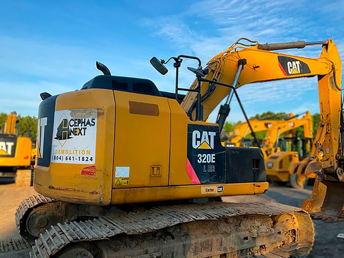 Excavadora Caterpillar Modelo 320e Lrr Año 2013