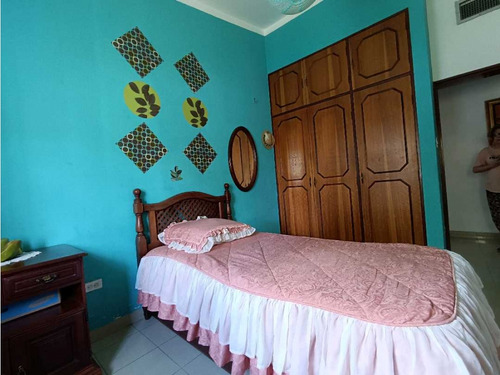 Casa En Venta En La Urb. Las Chimeneas Pe-8370419