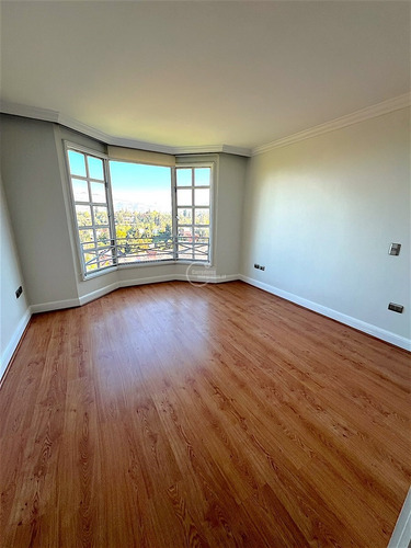 Departamento En Venta Remodelado 4 Dorm. En Lo Barnechea