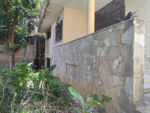 Imagen 30 de 30 de Casa Para Remodelar En Venta, Urb. Los Palos Grandes