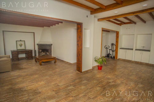 Imagen 14 de 15 de Venta - Ph Dúplex En Barrio La Fernanda - Villa Rosa - Pilar - Bayugar Negocios Inmobiliarios