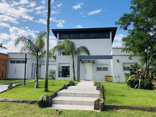 Casa En Venta Mar De Ajo Barrio San Rafael Con Piscina Y Patio