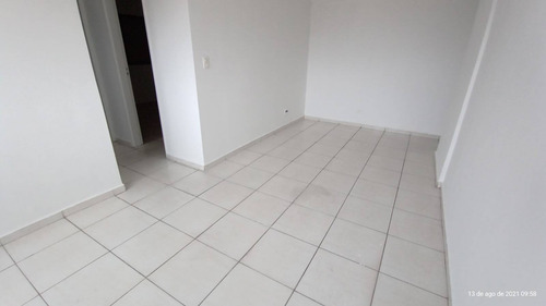 Imagem 4 de 15 de Apartamento Com Ótima Localização !!! - 130