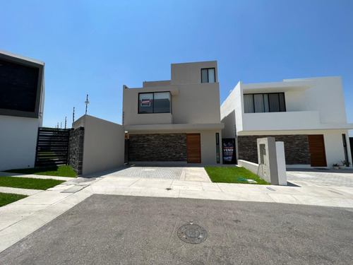 Ab2-al Casa En Zakia, Querétaro, Querétaro