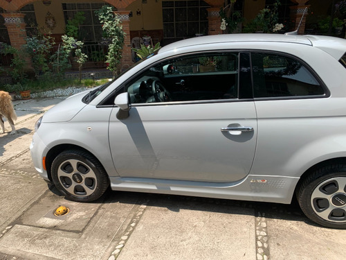 Imagen 4 de 11 de Fiat 500e