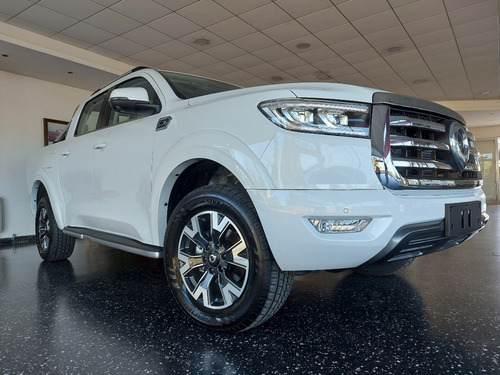 Imagen 2 de 19 de Great Wall Poer Super Luxury 4wd 8at