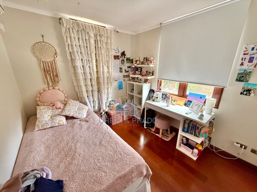 Preciosa Casa En Condominio, San Carlos De Apoquindo