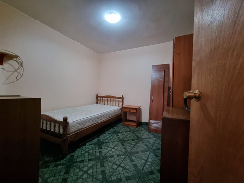 Se Vende Casa De 2 Pisos En Sector Centro Sur, Calle Díaz Ga