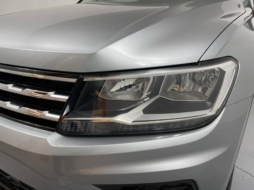 Volkswagen Tiguan TRENDLINE PLUS TSI DSG L4 150 HP